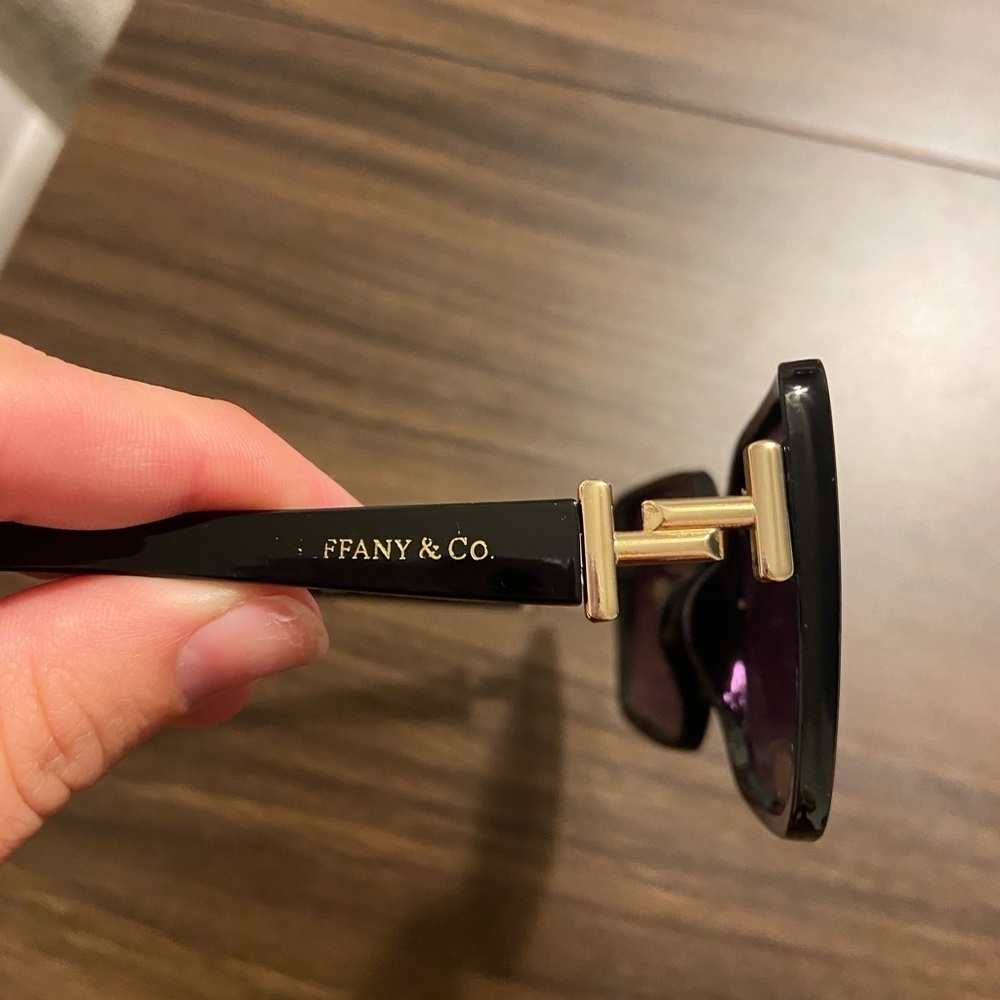 Tiffany & Co. Women’s Trendy Black Square Sunglasses - Picture 3 of 7